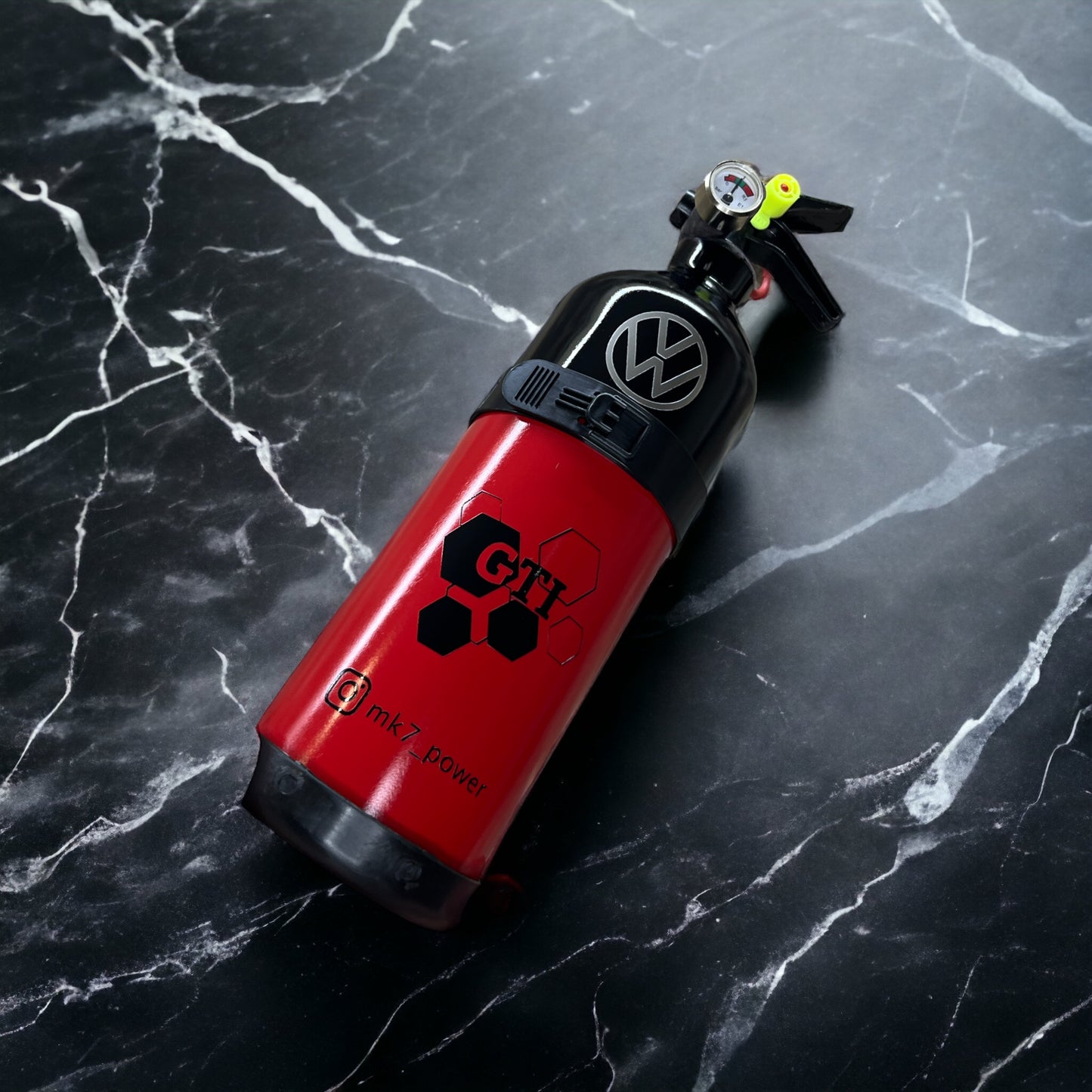 Extincteur voiture Volkswagen Gti personnalisable (1KG)