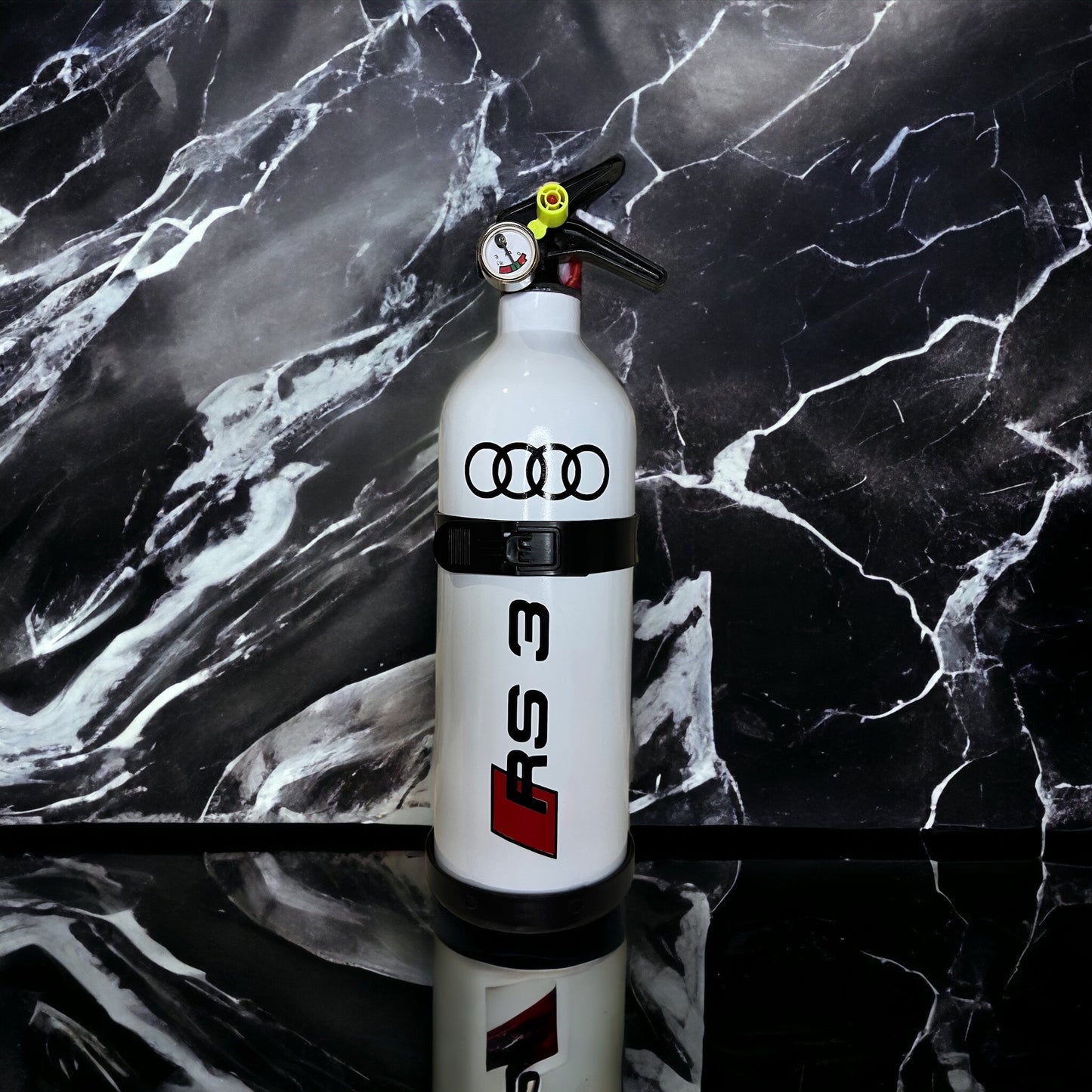 Extincteur voiture Audi RS3 personnalisable (1kg)